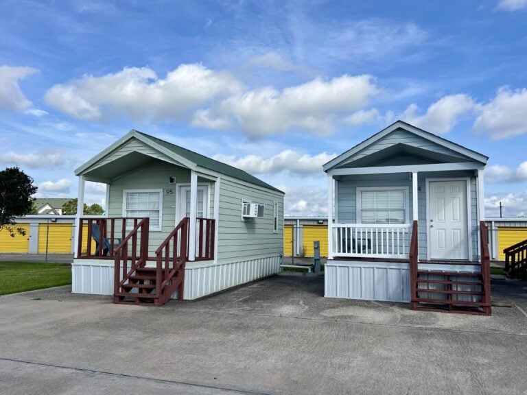 Furnished Cabins for Rent